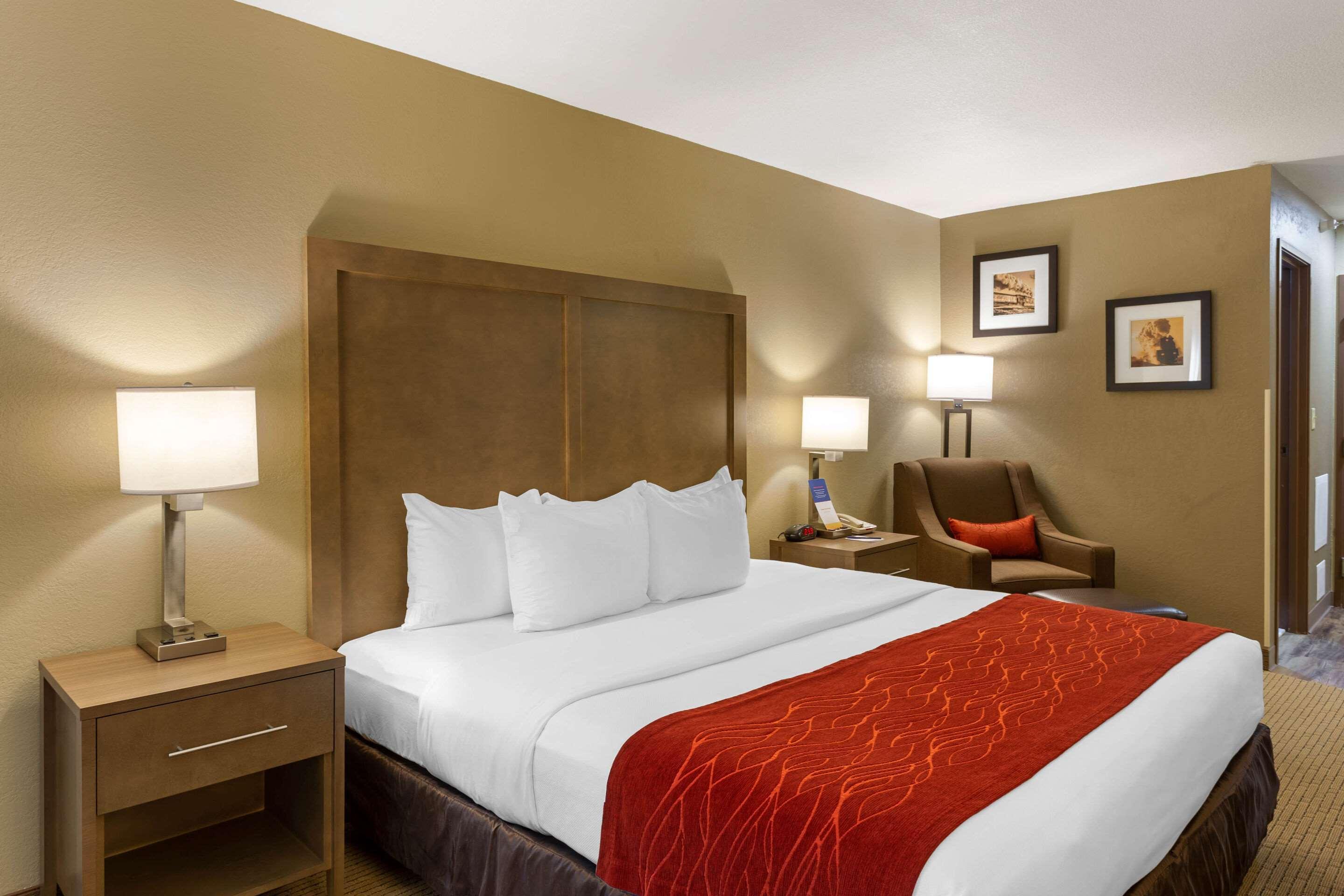 Comfort Inn Marshall Station Kültér fotó